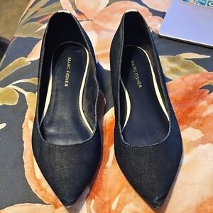 Marc Fisher Black Pointed Toe Heels